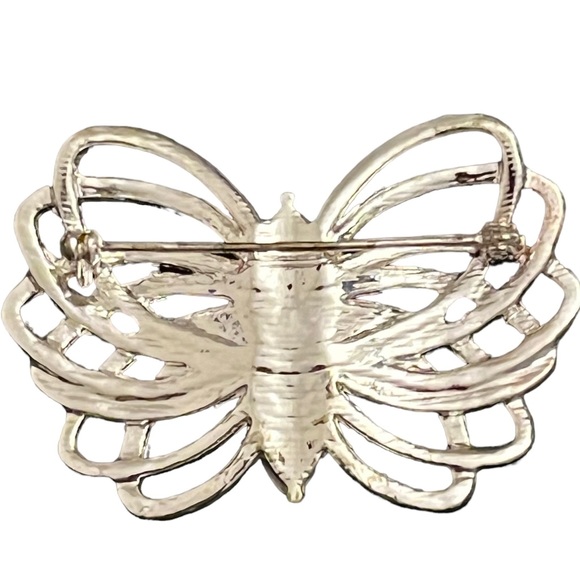 Dana Buchman Silver Tone Butterfly Brooch Purple Rhinestone Wings Insect - Picture 3 of 5